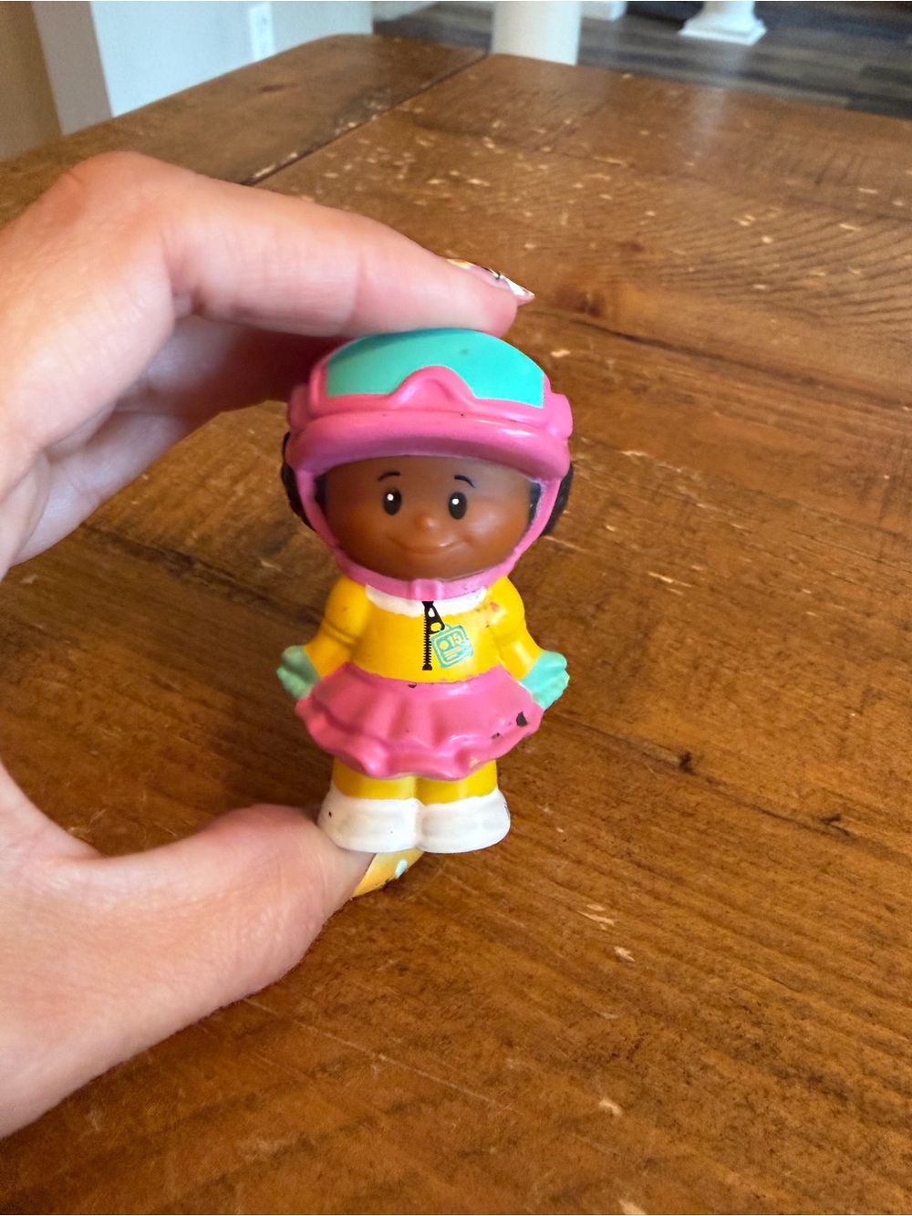Fisher Price Little People skier/snowboarder as is